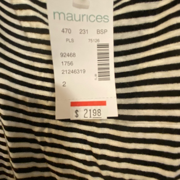 Maurices Racerback Tank 2x - Picture 3 of 3